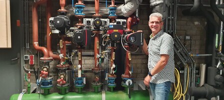 De afdeling elektrotechniek van Mike